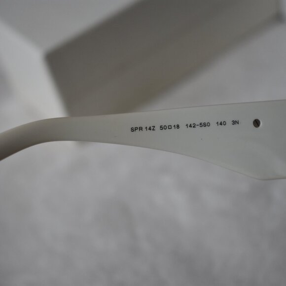 Prada Sunglasses Spr14z White - Picture 4 of 5